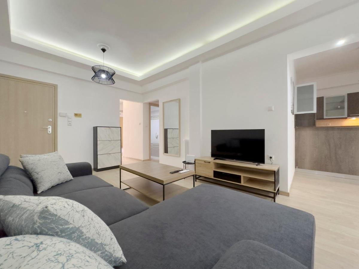Aristotelous Spacious 109Sqm Apt In Athena Bagian luar foto