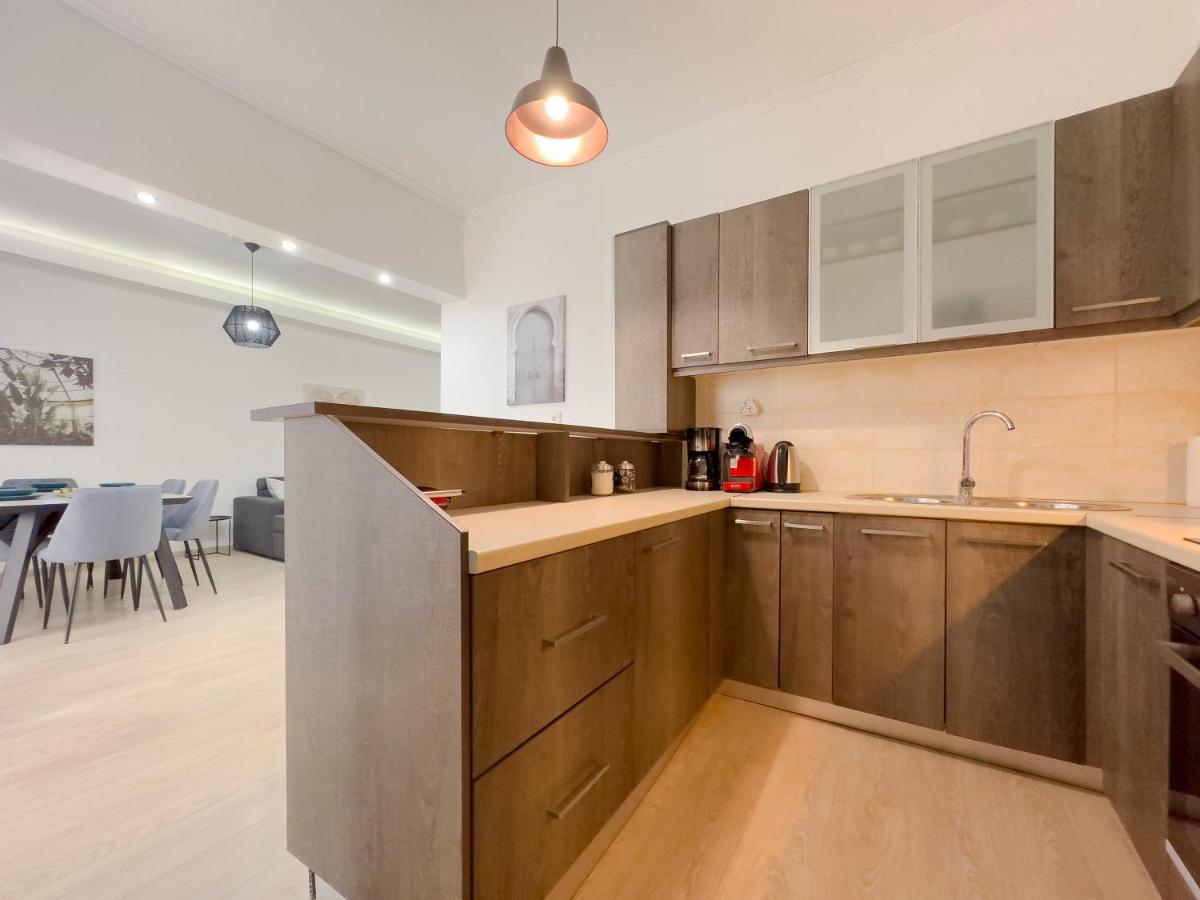 Aristotelous Spacious 109Sqm Apt In Athena Bagian luar foto